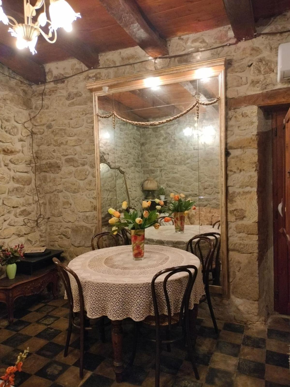 Вілла Casa Di Pietra Usellus Екстер'єр фото
